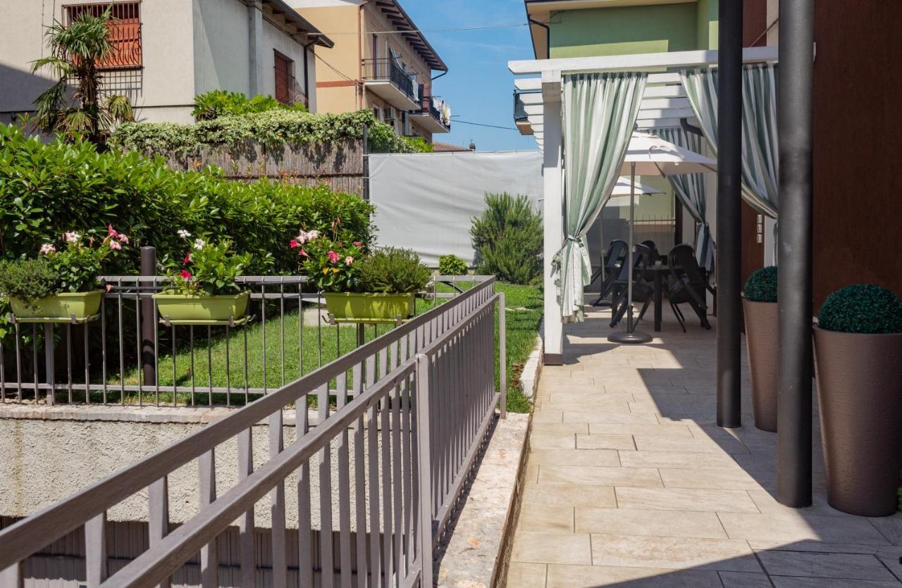 Blau Vacanze Peschiera del Garda Extérieur photo